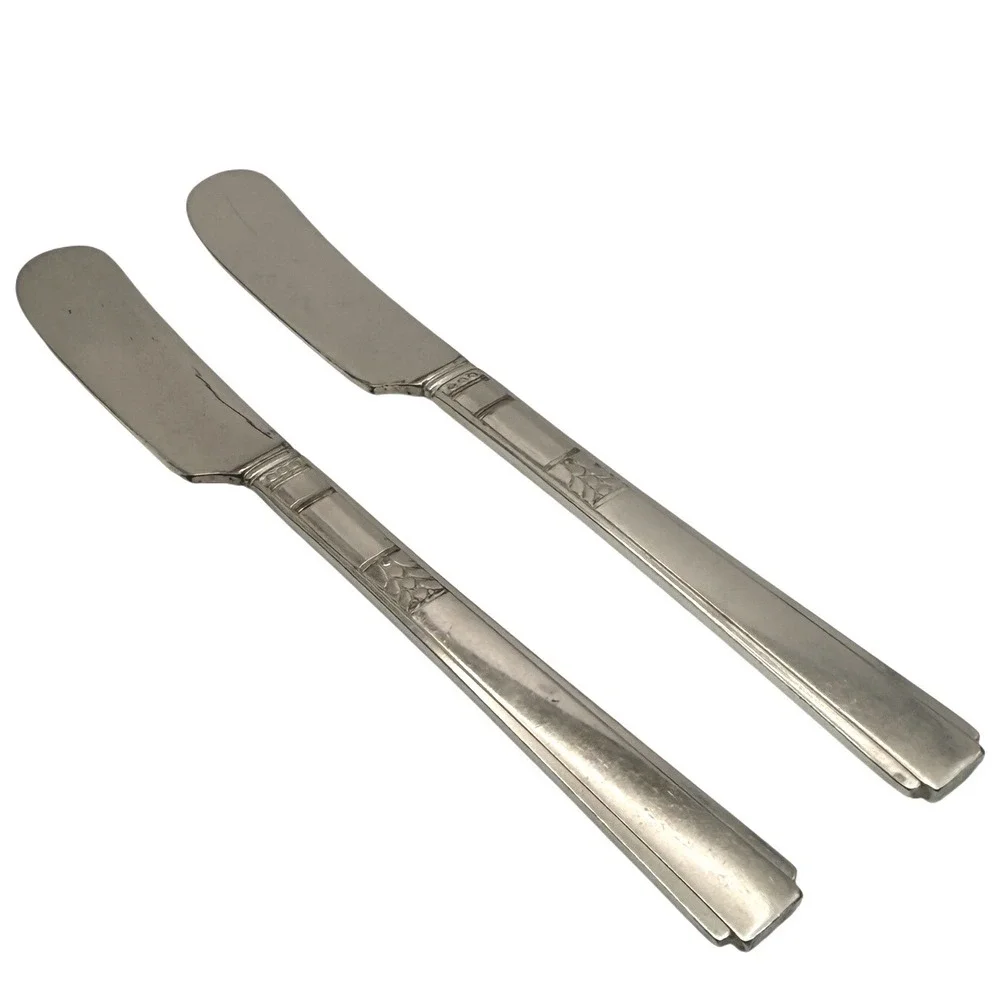 Vintage Silverplate Butter Knives Set of 2 Art Deco Flatware Spreaders 6